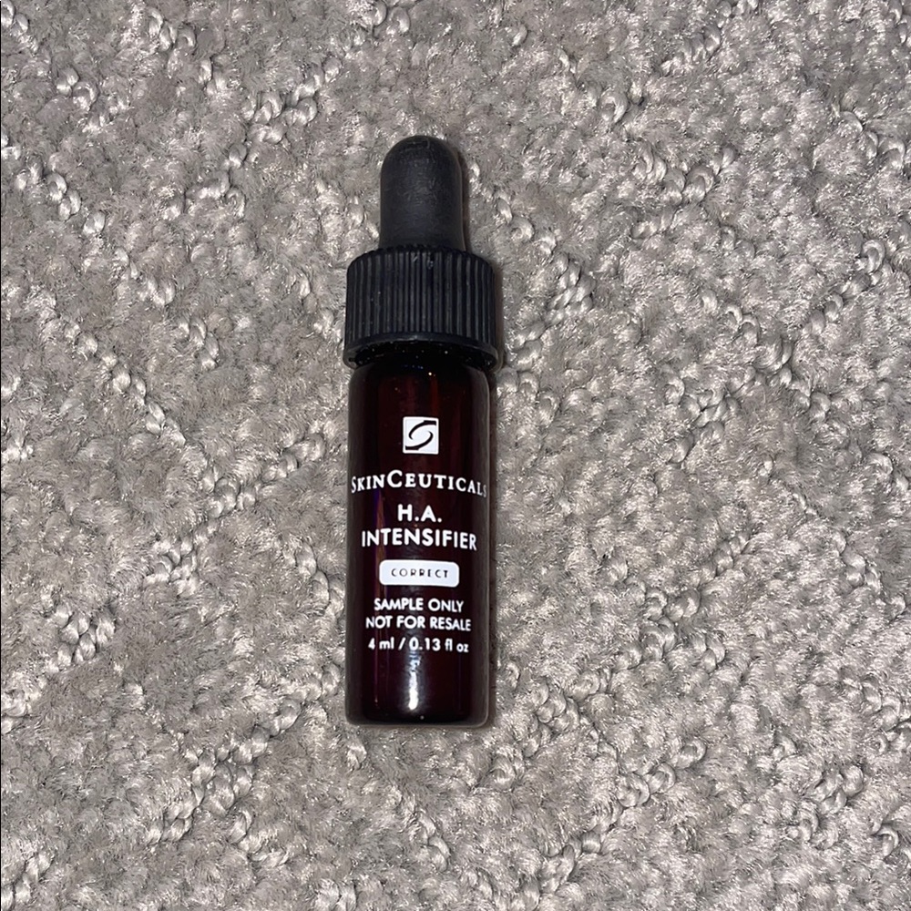 SkinCeuticals HA Intensifier Multi-Glycan Multi-Dimensional Volumizing Serum